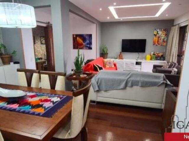 #379D - Apartamento para Venda em Rio de Janeiro - RJ