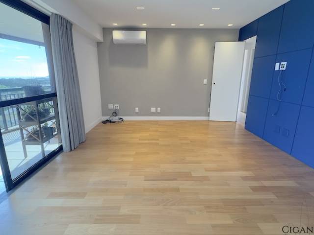 Apartamento para Venda em Rio de Janeiro - 2