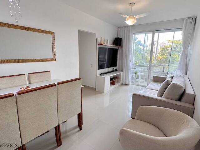 #690B - Apartamento para Venda em Rio de Janeiro - RJ