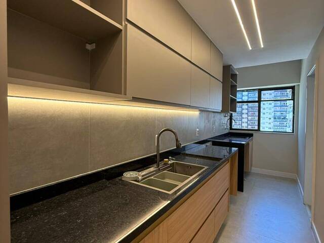 #412D - Apartamento para Venda em Rio de Janeiro - RJ